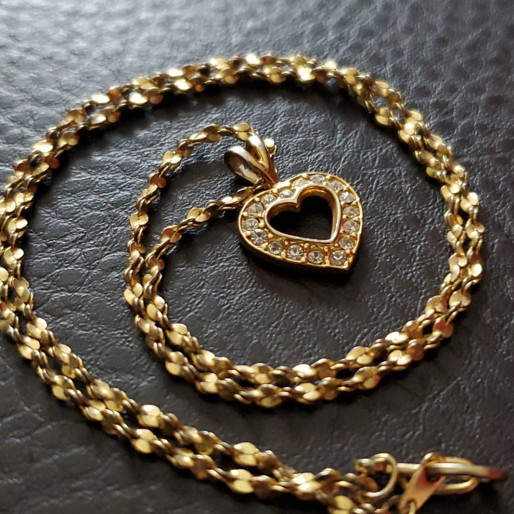 Vtg Necklace